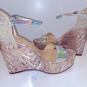 100% AUTHENTIC NWT Christian Louboutin Sandals